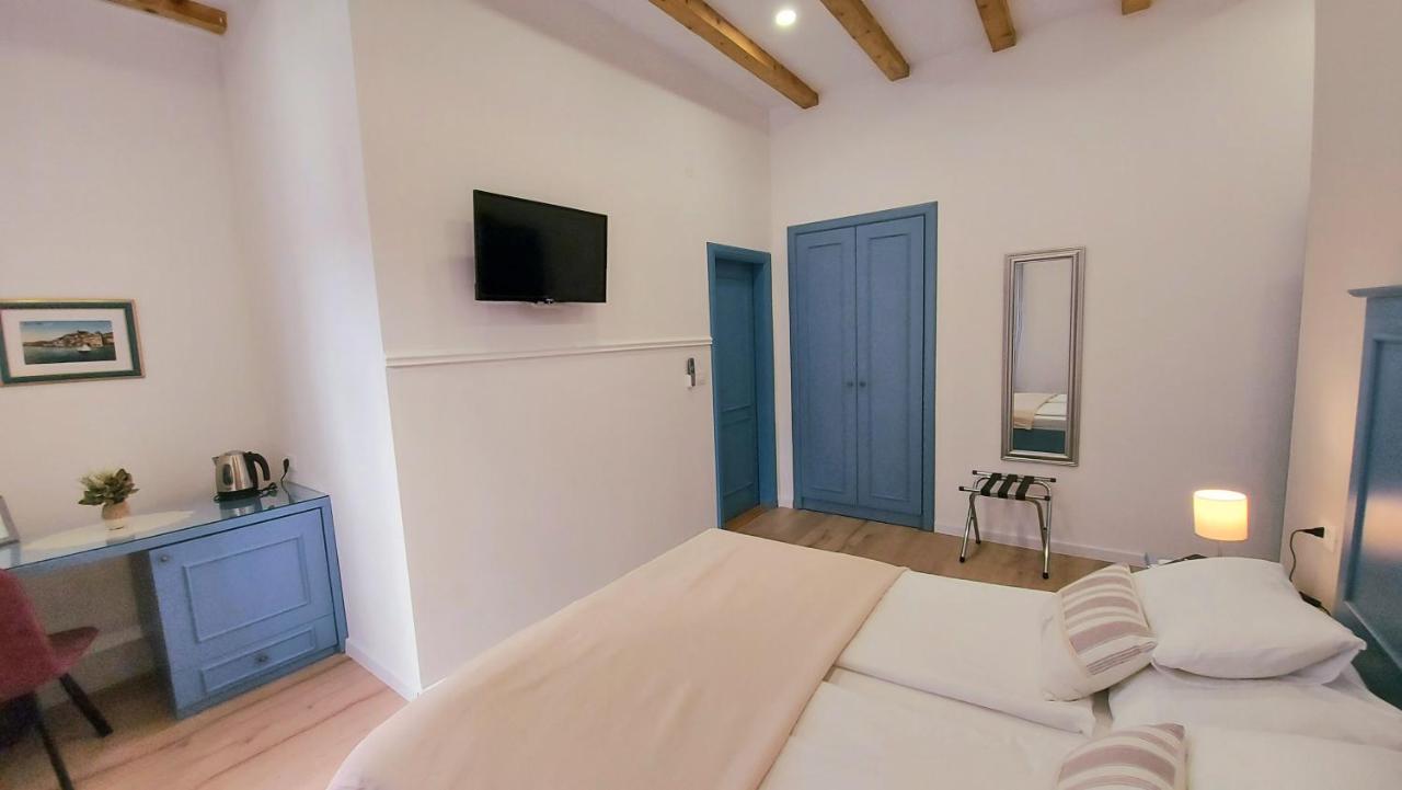 Centrum Luxury Rooms Sibenik Exterior photo